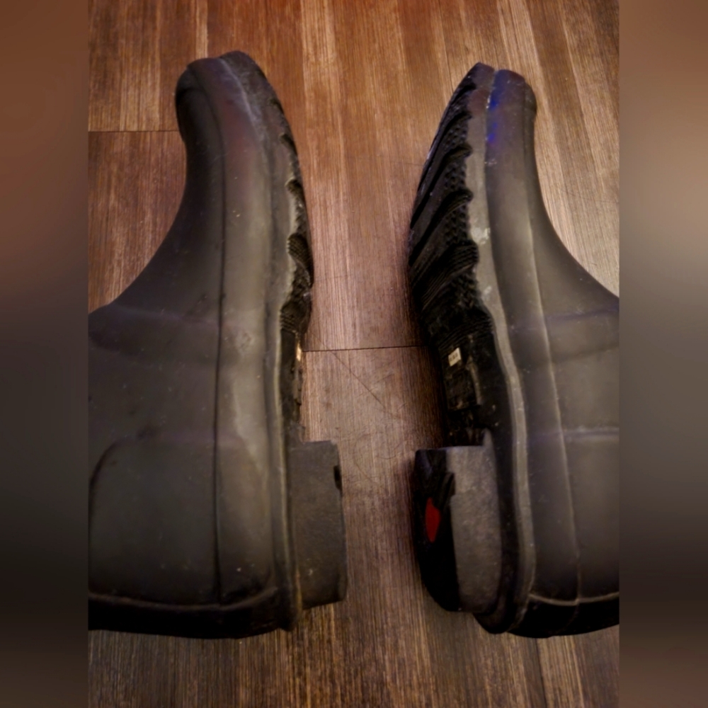 Hunter black rain boots
